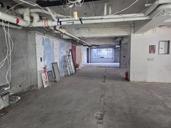 三面採光/方正格局/東區中心適合診所 280,000 元/月 