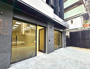 台大商圈 新建成一樓 八米寬 黃金店面 NT$110,000