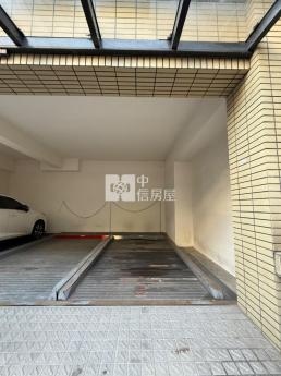 挑高客廳樓中樓一層一戶近捷運大安森林公園 160,000 元/月