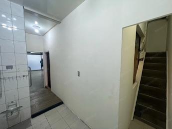 信義區松信路面寬約五米店面 NT$65,000